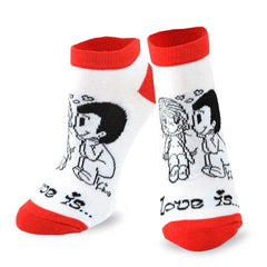 Love Is Valentine's Day Hearts and Love Women's Cotton No Show Socks 3-Pair